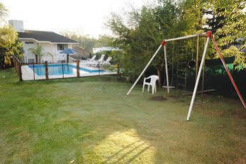 Aguaribay Apart Cabanas * Villa Carlos Paz